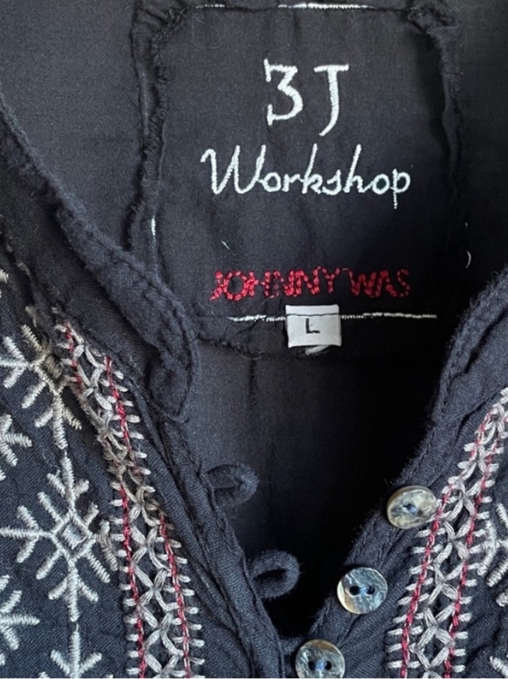 Johnny Was 3J Workshop Embroidered Cotton Peasant Tunic Top Navy Floral Size L - Picture 2 of 10